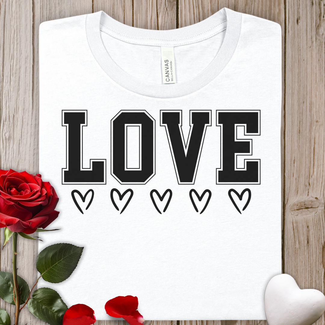 Vintage LOVE Heart Tee — Casual Valentine’s Day Graphic T‑Shirt