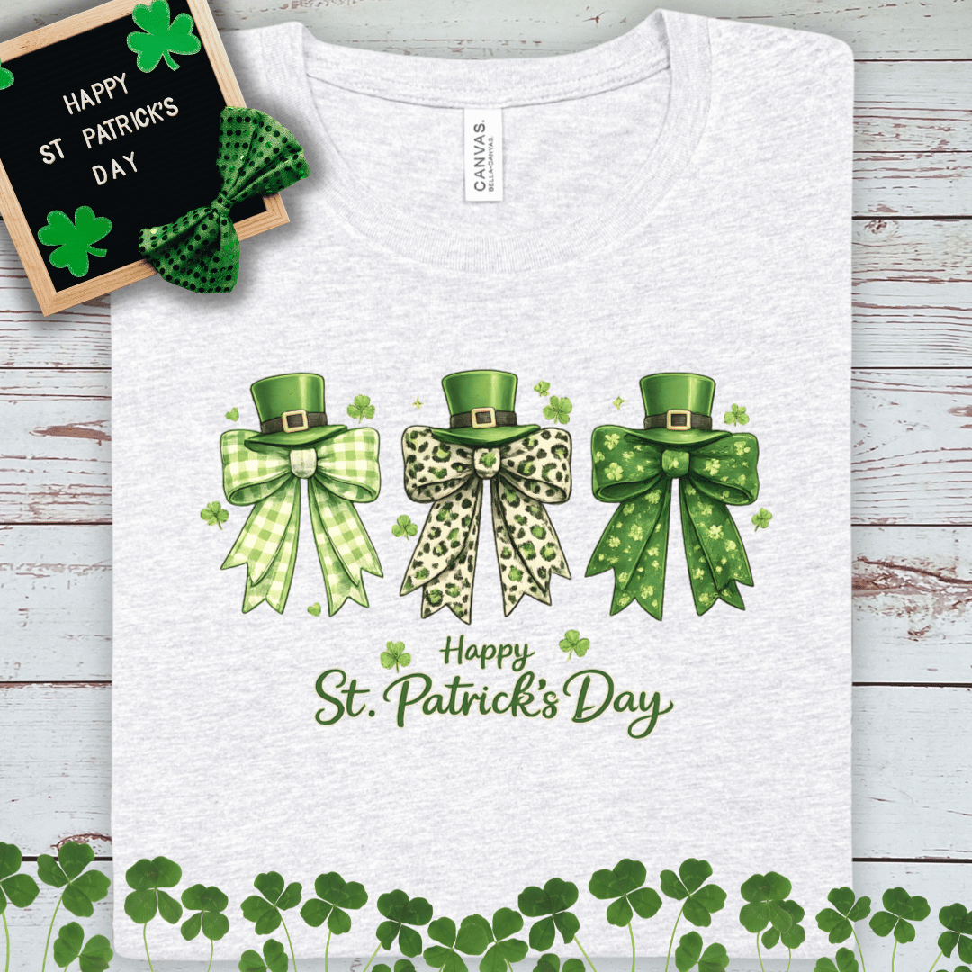 St. Patrick's Day Shamrock Hat Tee — Happy St. Patrick's Day Graphic T-Shirt